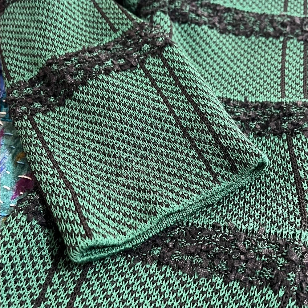 MING WANG Green and Black Plaid Knit Button up Jacket. XL. - Picture 11 of 11